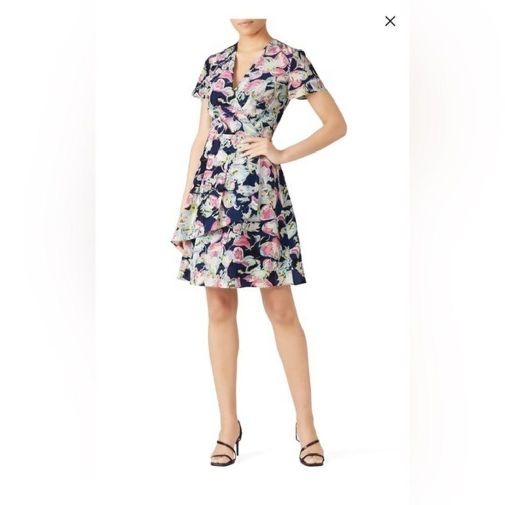 Slate & Willow size 4 faux wrap floral dress. EUC